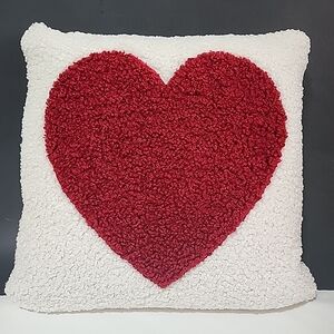 Pottery Barn Cozy Teddy Faux Fur Heart Pillow Valentine W/pillow insert 18x18